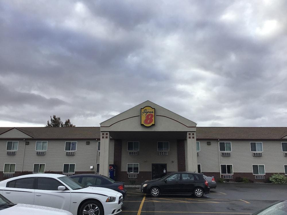 Super 8 By Wyndham Super 8 Blackfoot Exterior foto